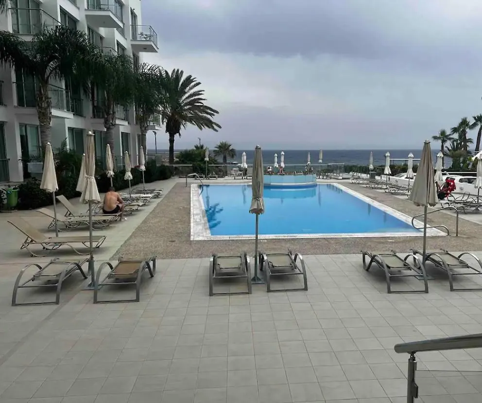 Sea Side Apartment And Pool Protaras Cyprus